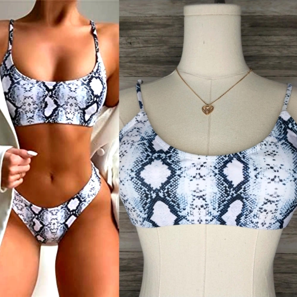 Snakeskin print bikini top womens size small